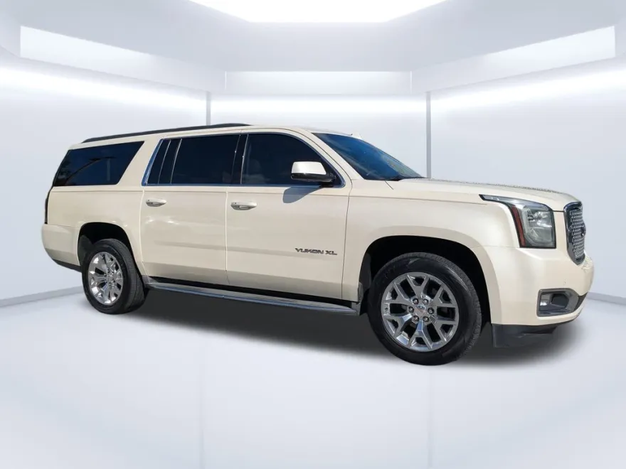 2015 Gmc Yukon XL SLT 1500 photo 1