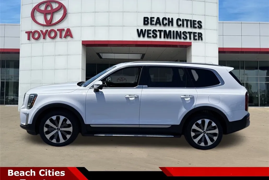 2021 Kia Telluride S photo 1