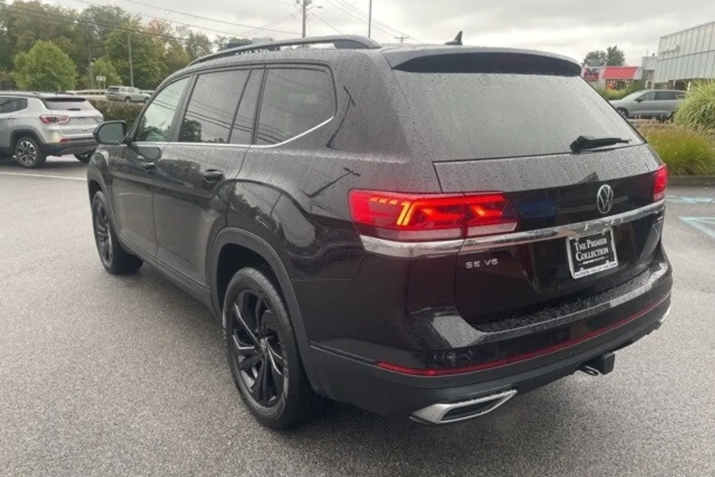 2022 Volkswagen Atlas V6 SE Technology photo 1