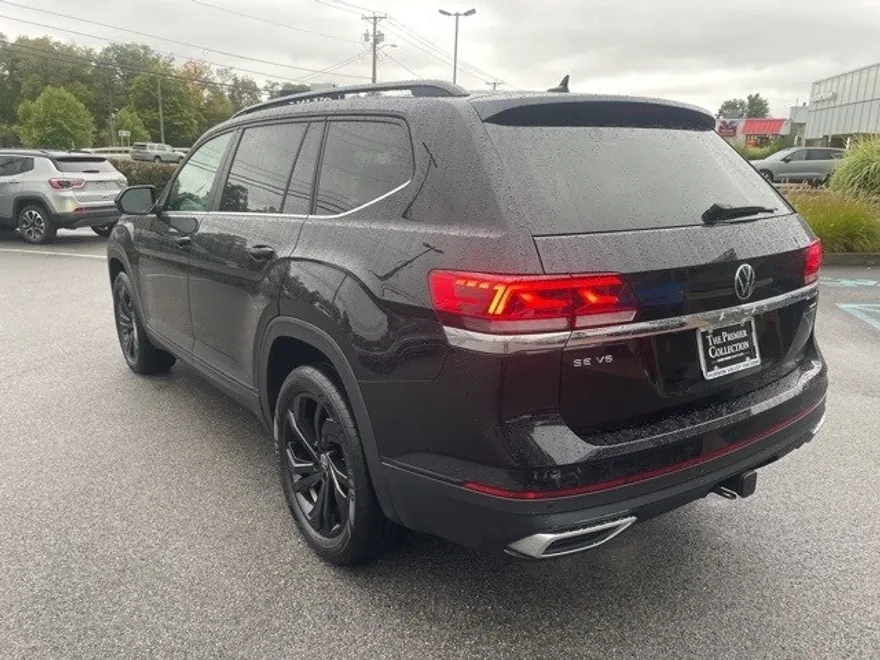 2022 Volkswagen Atlas V6 SE Technology photo 1