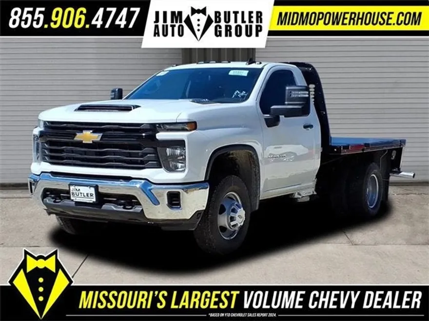 2025 Chevrolet Silverado 3500HD Work Truck photo 1