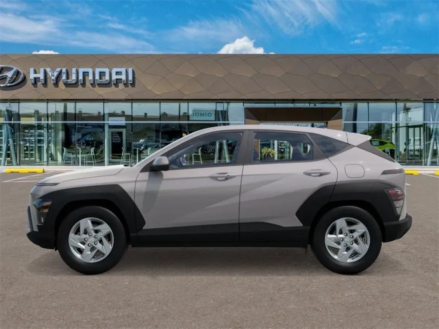 2026 Hyundai Kona SE photo 1