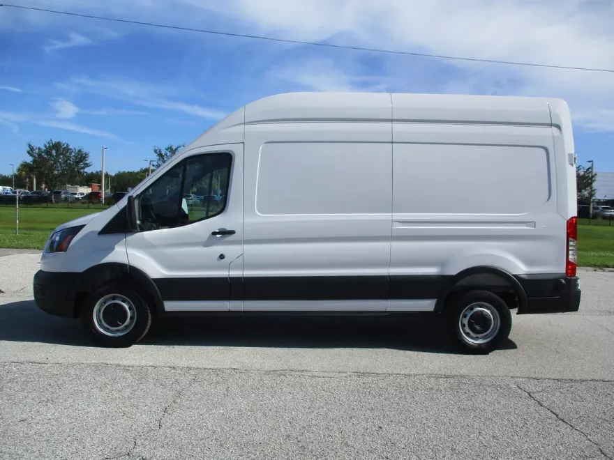 2025 Ford Transit Cargo Van photo 1