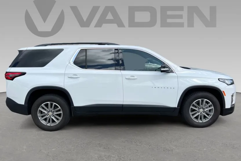 2022 Chevrolet Traverse Cloth photo 1