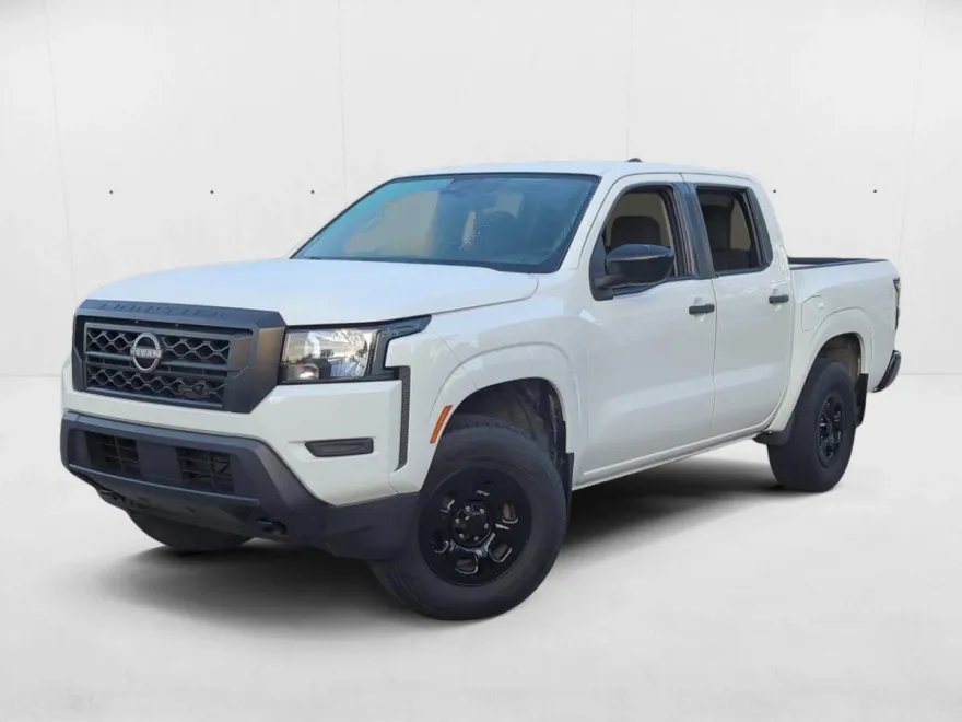 2022 Nissan Frontier S Crew Cab photo 1