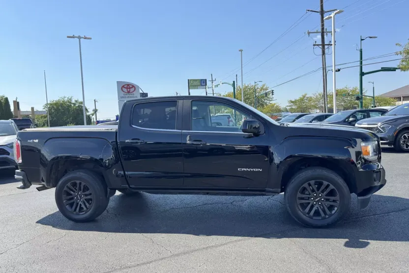 2020 Gmc Canyon SLE photo 1