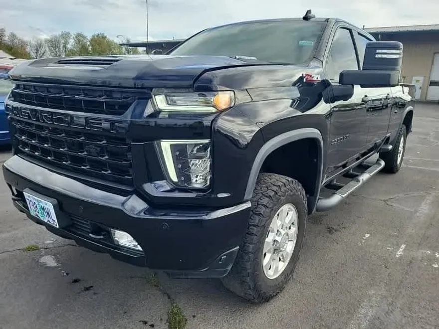 2021 Chevrolet Silverado 3500HD LTZ photo 1