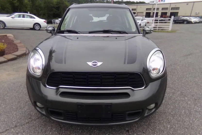 2014 Mini Countryman S ALL4 photo 1
