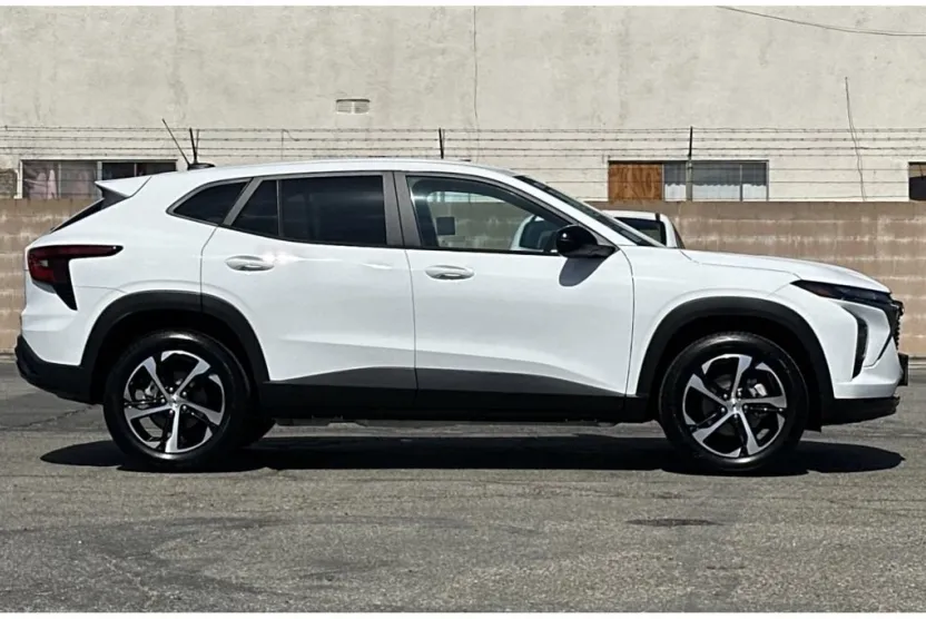 2026 Chevrolet Trax photo 1
