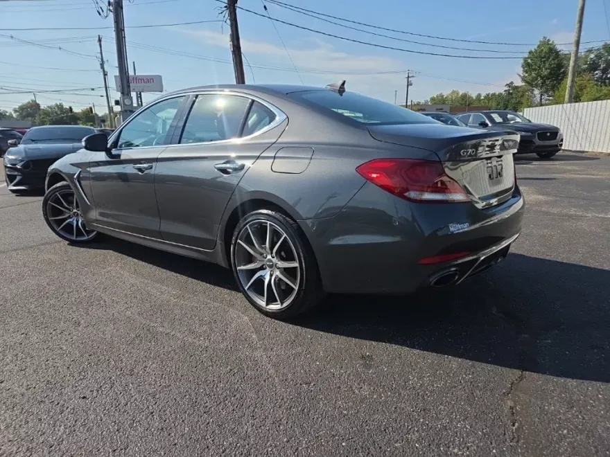 2021 Genesis G70 3.3T photo 1