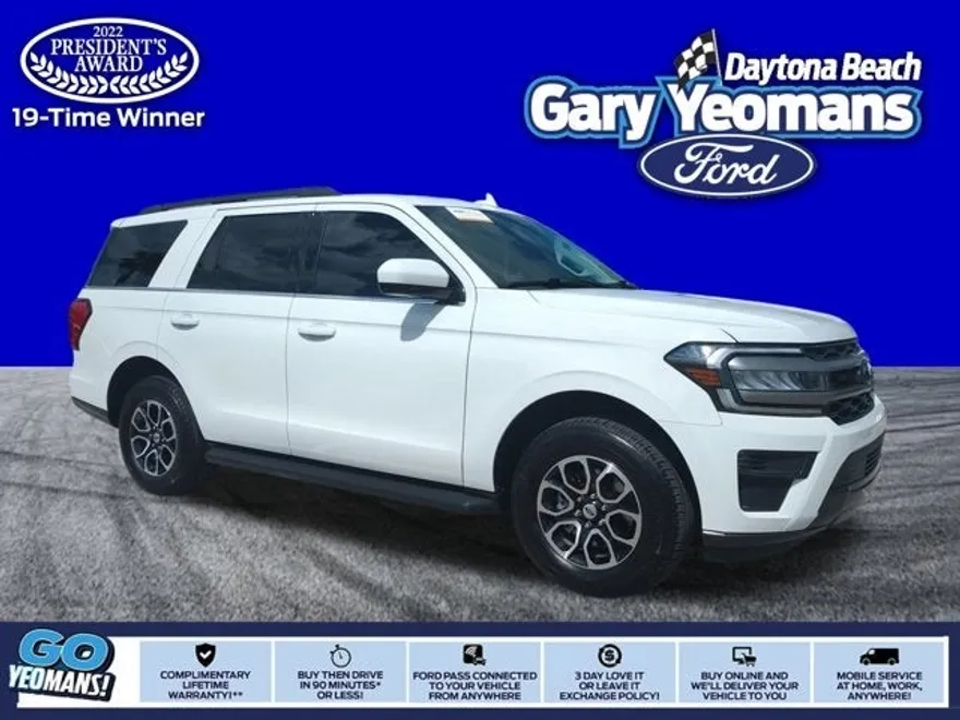 2024 Ford Expedition XLT photo 1