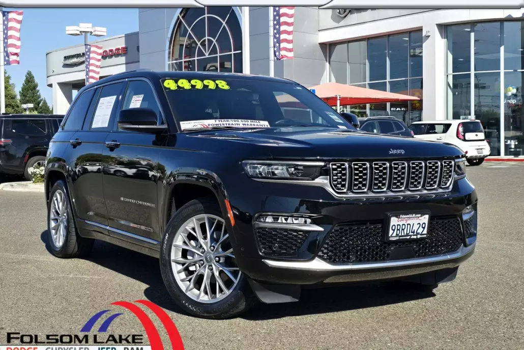 2022 Jeep Grand Cherokee Summit photo 1