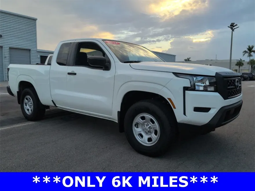 2024 Nissan Frontier S photo 1
