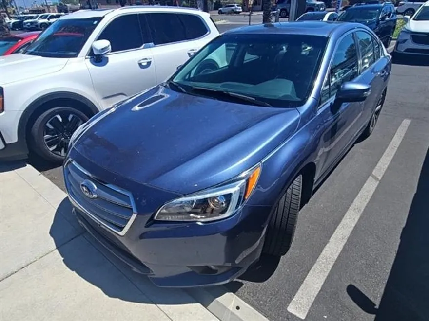 2016 Subaru Legacy 2.5i Limited photo 1