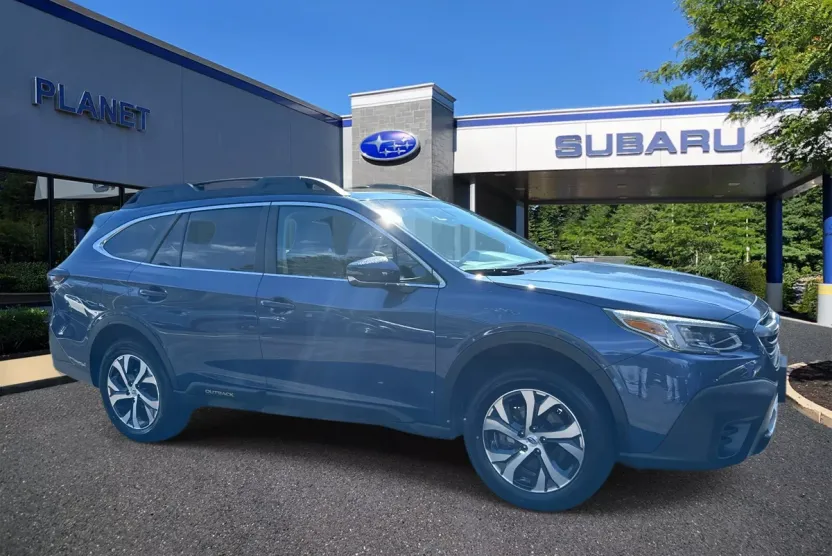 2020 Subaru Outback Limited photo 1
