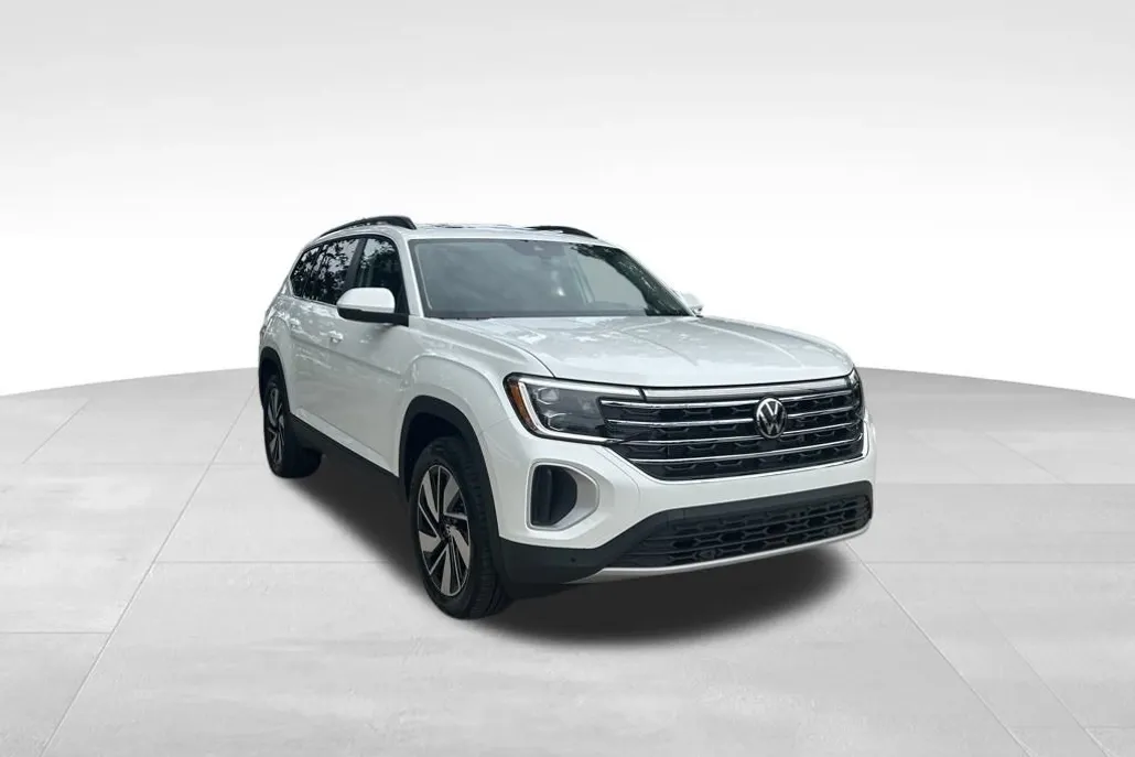 2026 Volkswagen Atlas SE Technology photo 1