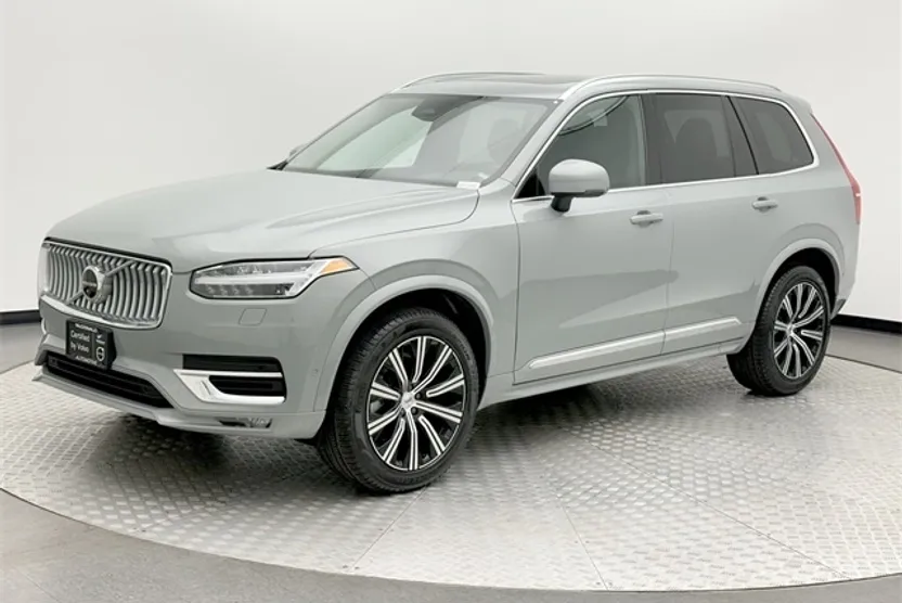 2025 Volvo XC90 AWD Plus photo 1