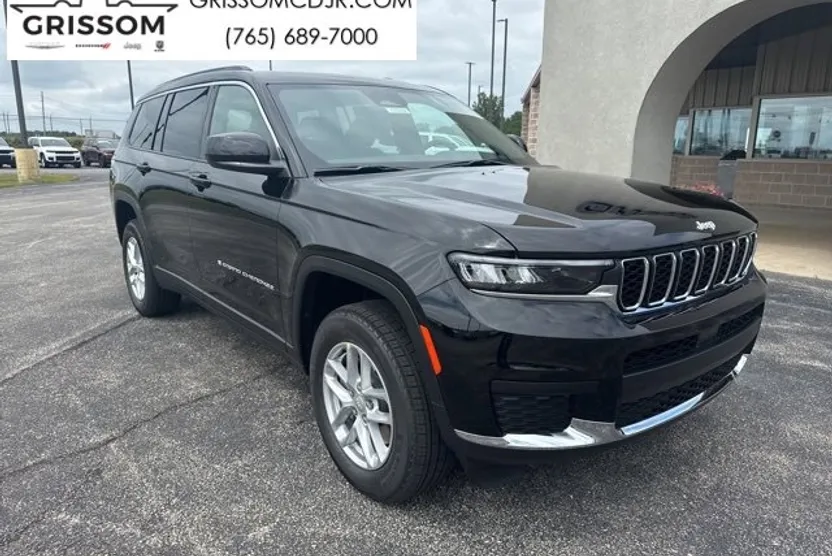 2025 Jeep Grand Cherokee Laredo X photo 1