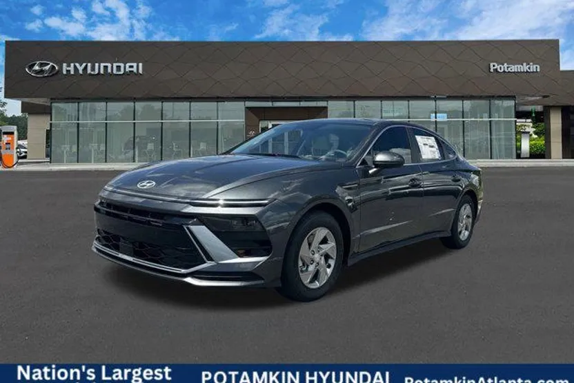 2025 Hyundai Sonata SE photo 1