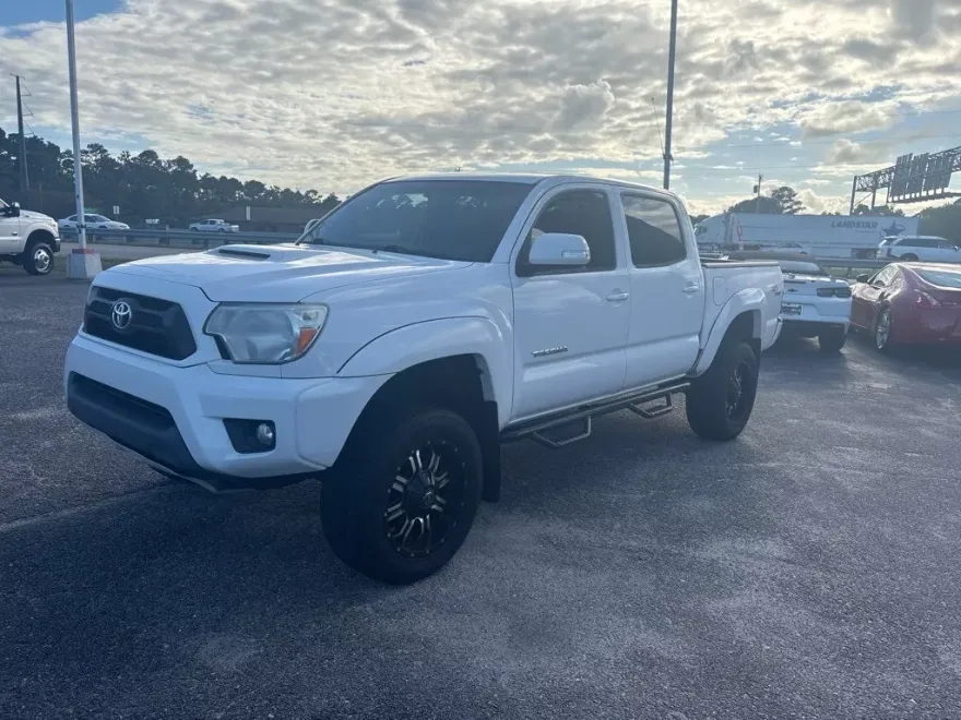 2013 Toyota Tacoma PreRunner photo 1