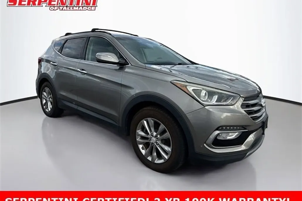 2017 Hyundai Santa Fe Sport 2.0T photo 1