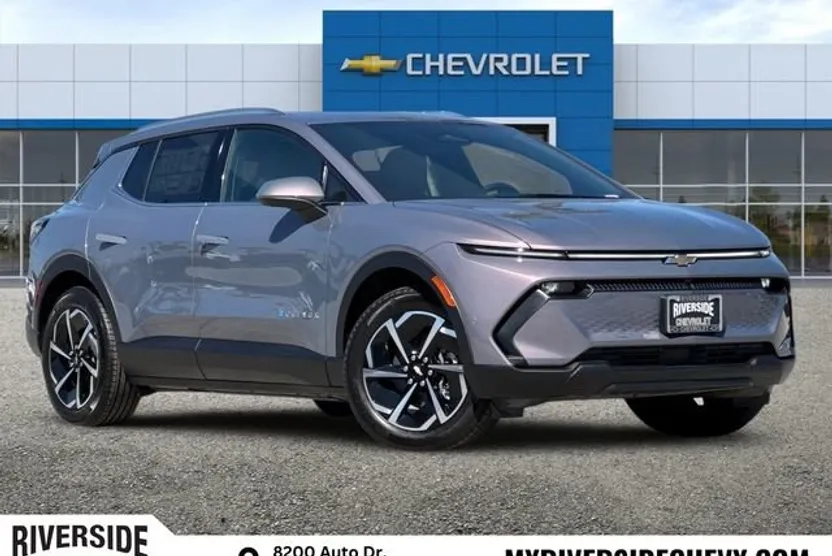 2026 Chevrolet Equinox EV 1LT photo 1