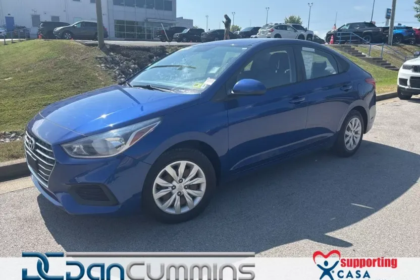 2019 Hyundai Accent SE photo 1
