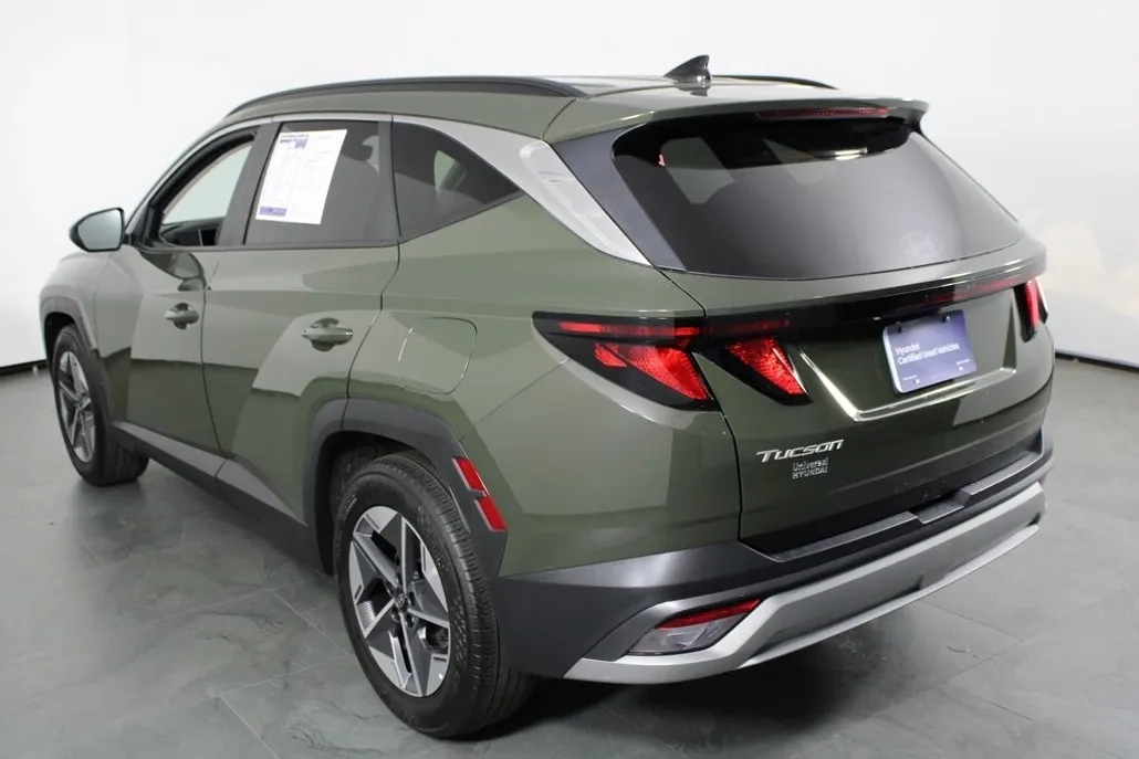 2025 Hyundai Tucson SEL photo 1