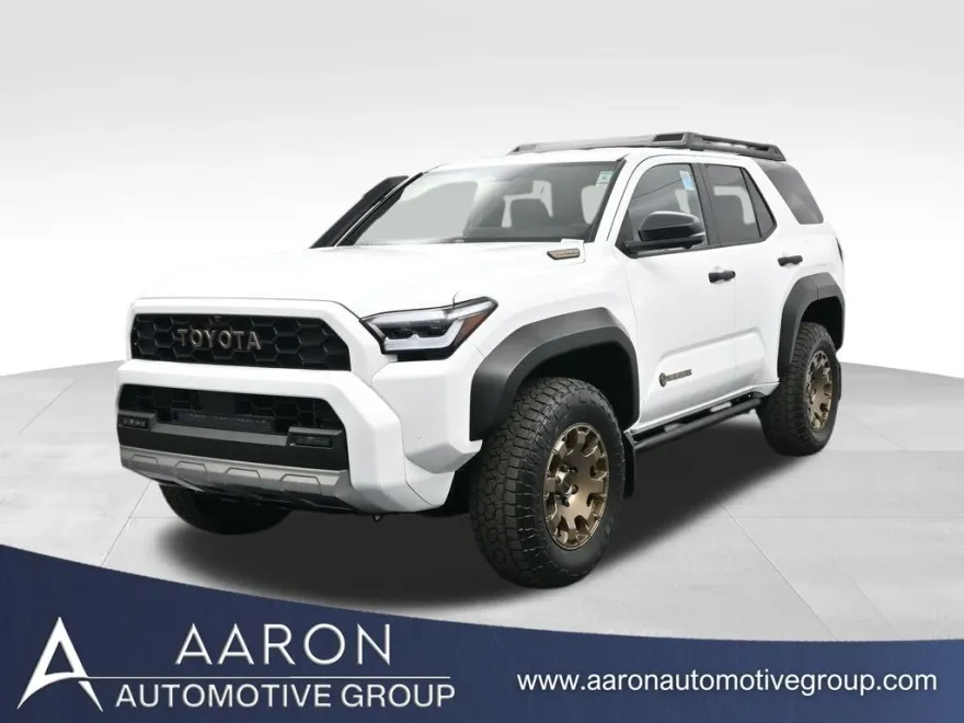 2025 Toyota 4Runner photo 1