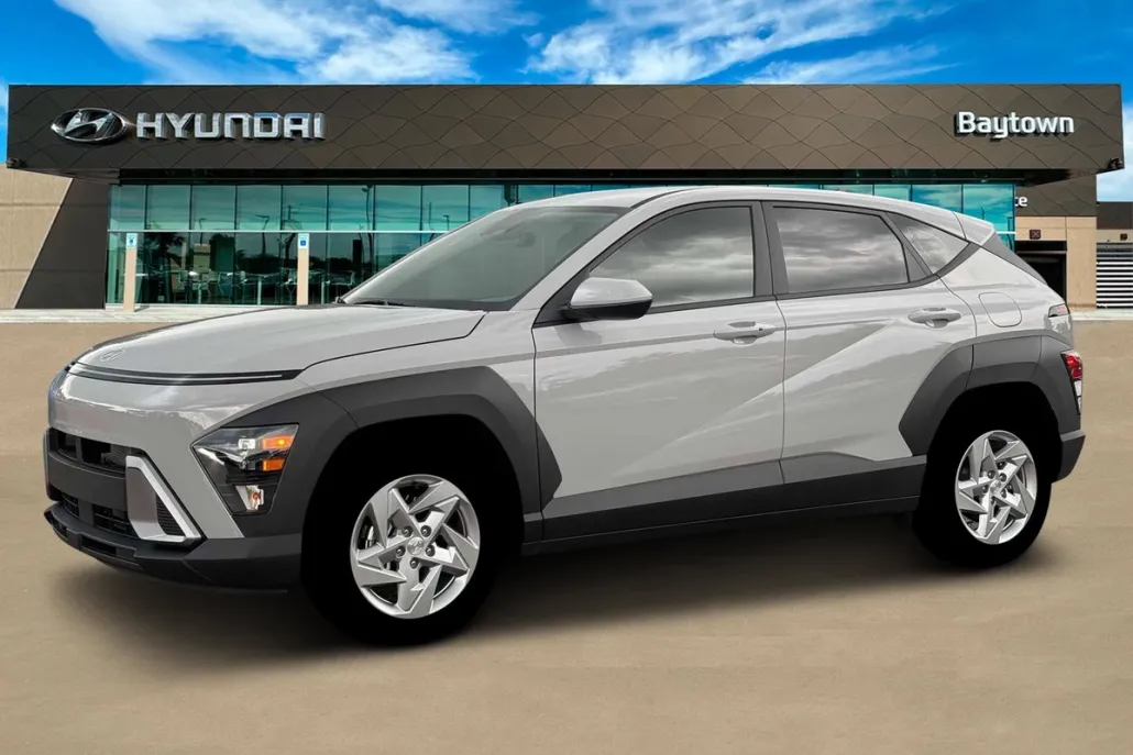 2026 Hyundai Kona SE photo 1
