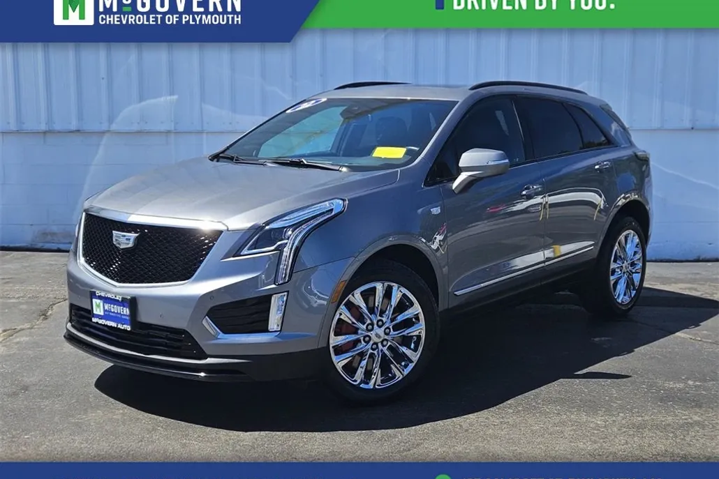 2022 Cadillac XT5 Sport photo 1
