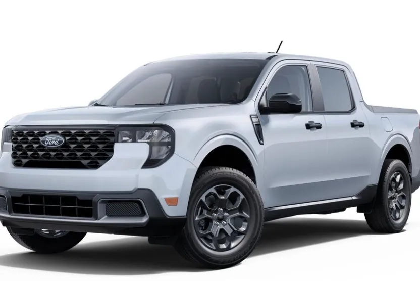 2025 Ford Maverick XLT photo 1