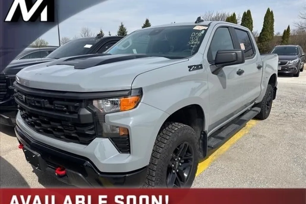 2024 Chevrolet Silverado 1500 Custom Trail Boss photo 1