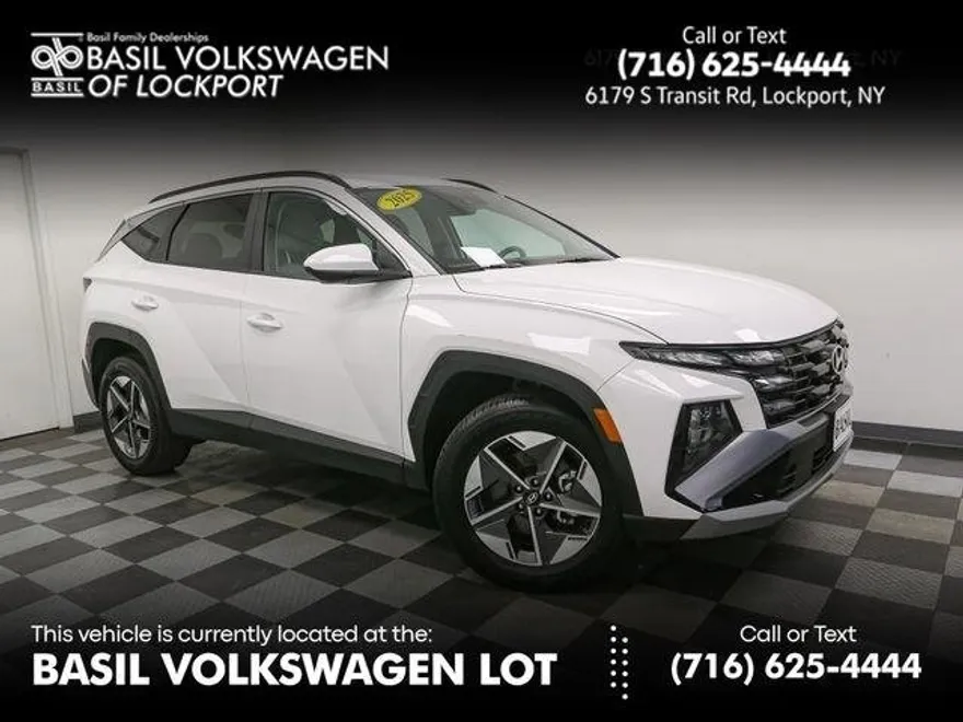 2025 Hyundai Tucson SEL photo 1