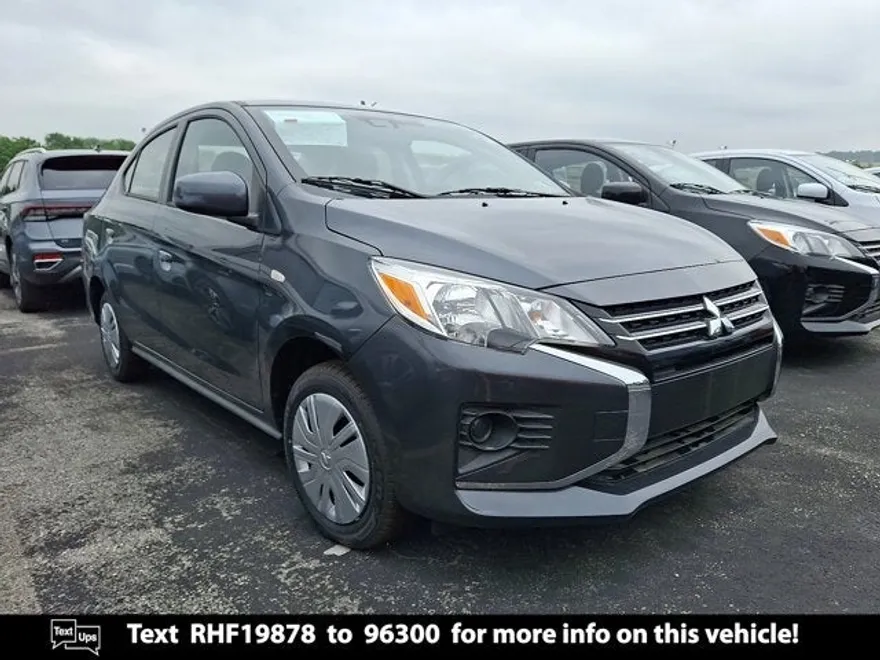 2024 Mitsubishi Mirage G4 ES photo 1