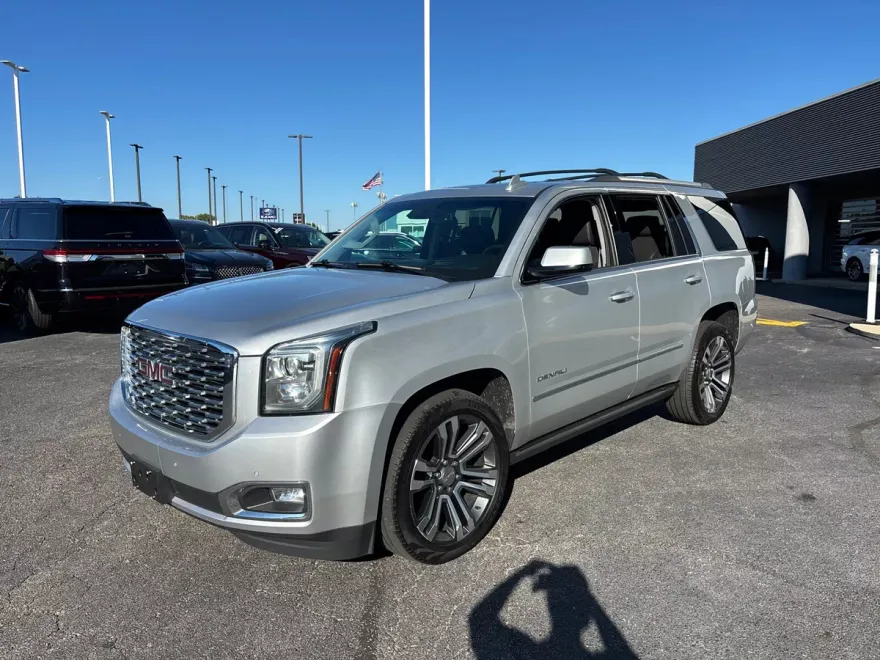 2018 Gmc Yukon Denali photo 1