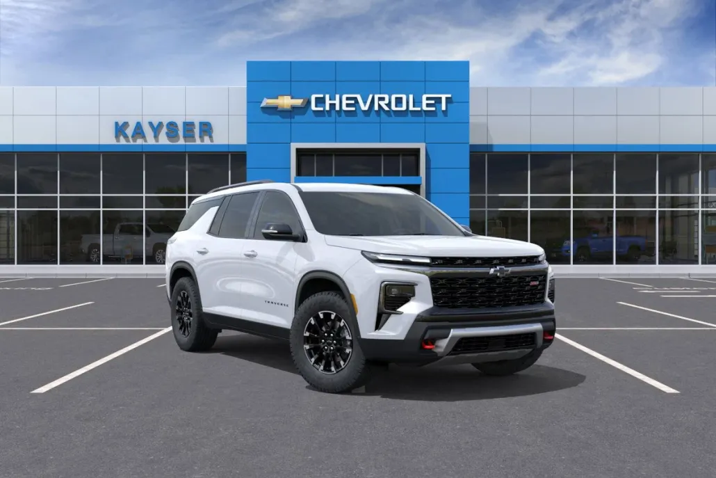 2026 Chevrolet Traverse Z71 photo 1