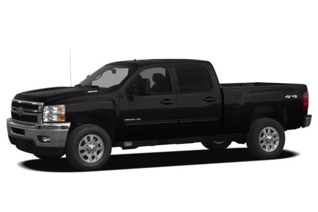 2012 Chevrolet Silverado 3500HD LT photo 1