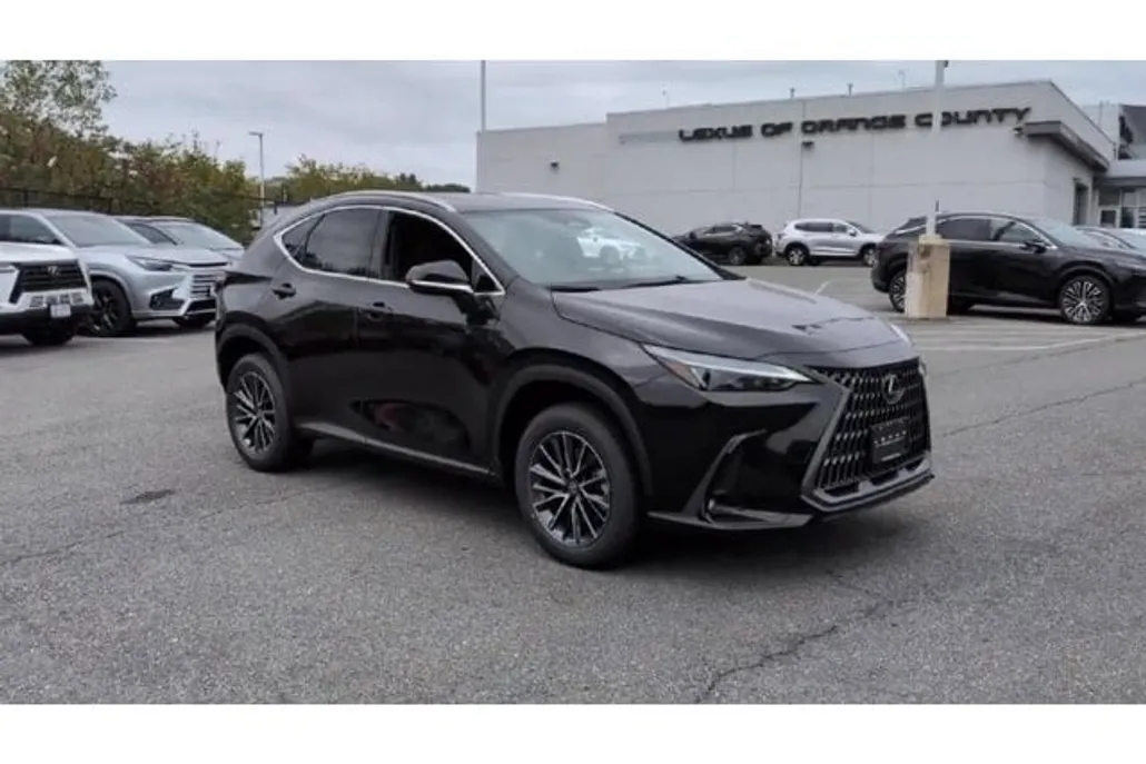 2026 Lexus NX 350 Premium AWD photo 1