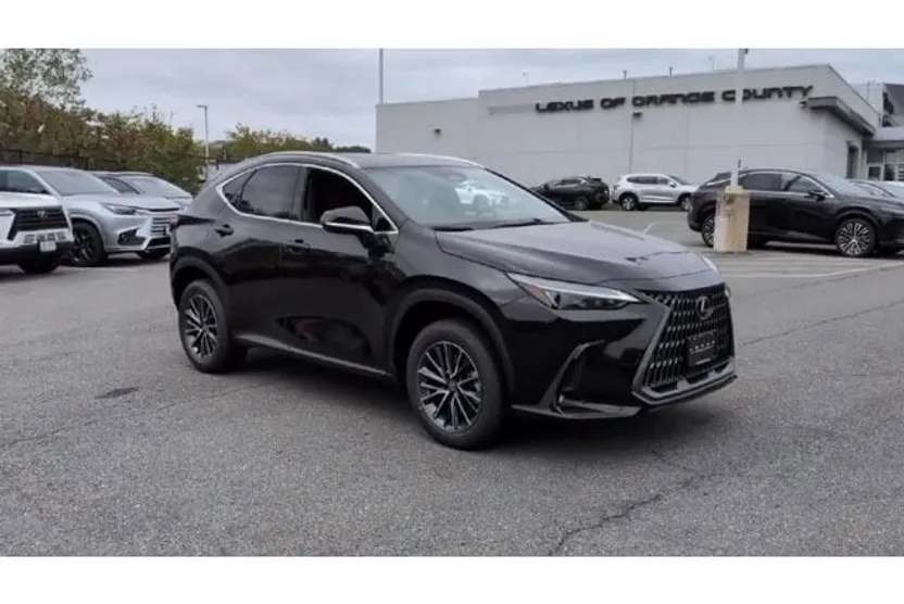 2026 Lexus NX 350 Premium AWD photo 1