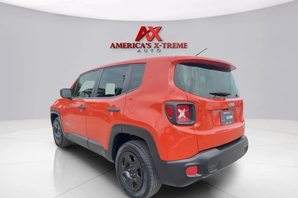 2017 Jeep Renegade Sport photo 1