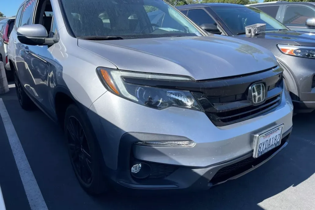 2021 Honda Pilot Special Edition photo 1