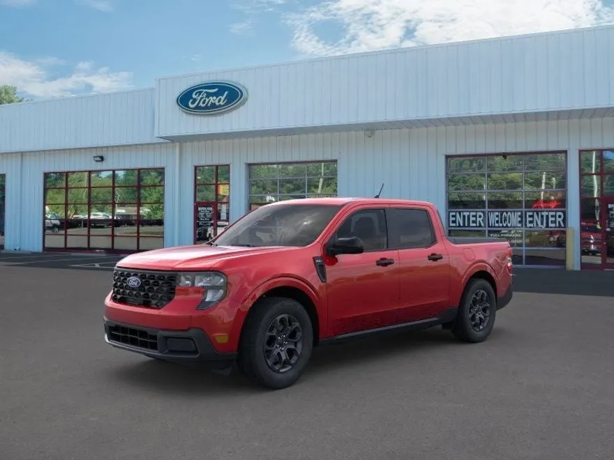 2025 Ford Maverick XLT photo 1