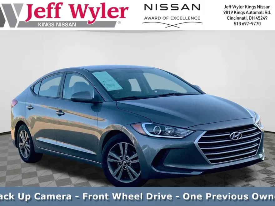 2018 Hyundai Elantra SEL photo 1