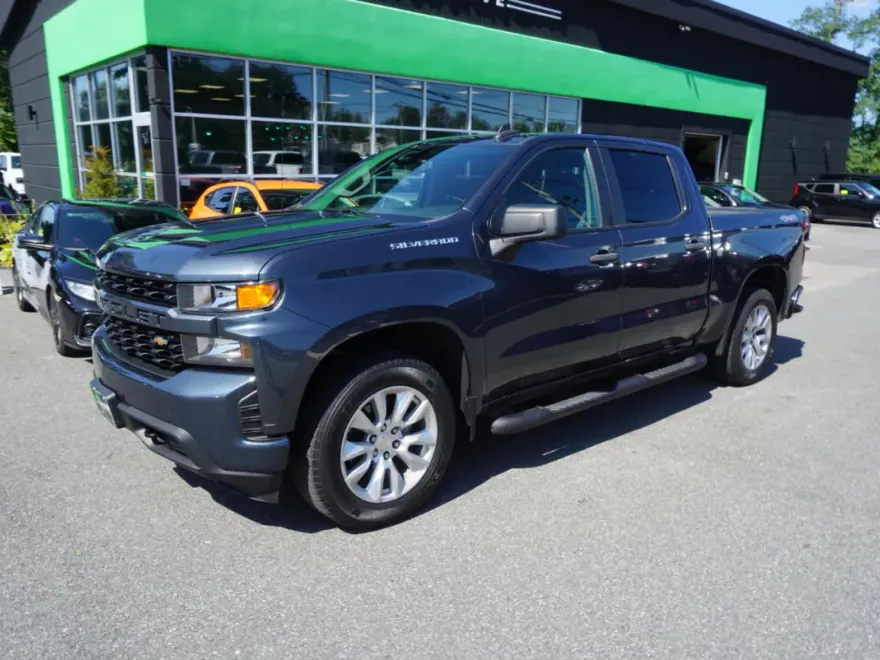 2022 Chevrolet Silverado 1500 Custom photo 1