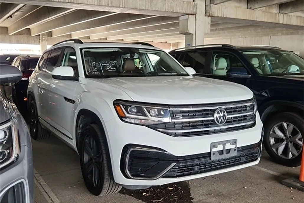 2021 Volkswagen Atlas V6 SE Technology R-Line photo 1