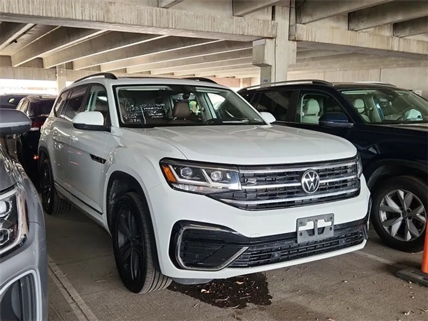 2021 Volkswagen Atlas V6 SE Technology R-Line photo 1