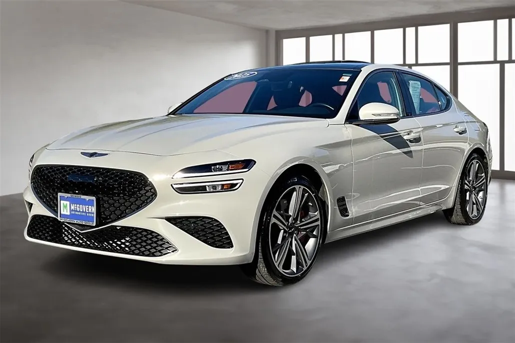 2025 Genesis G70 Advanced 3.3T Sport Prestige photo 1