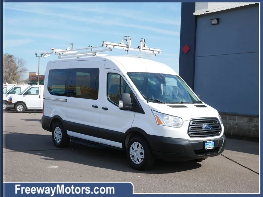 2019 Ford Transit XLT photo 1