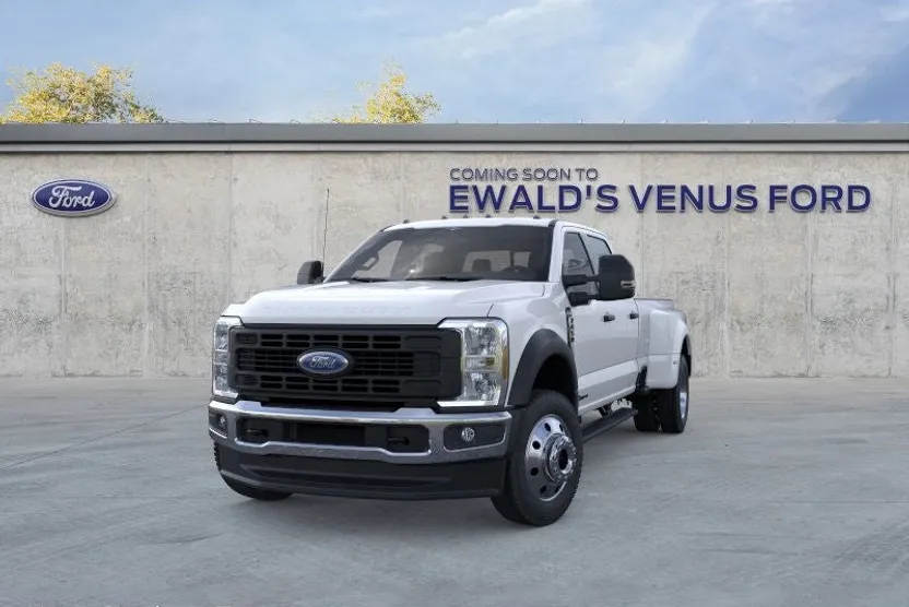 2026 Ford F-450 photo 1